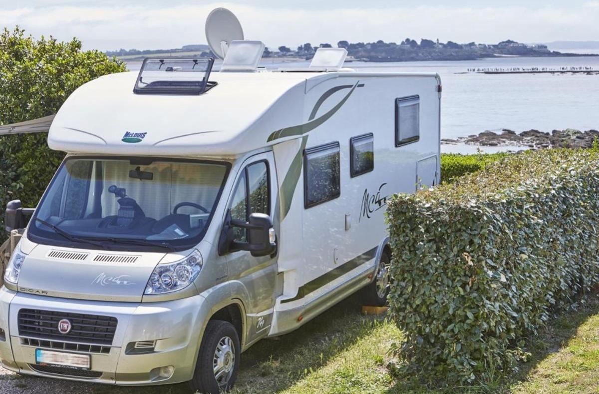 ホテル Aire De Camping Car, Caravane, Tente Emplacement Nu Avec Electricite Petit Camping Plestin-les-Grèves エクステリア 写真
